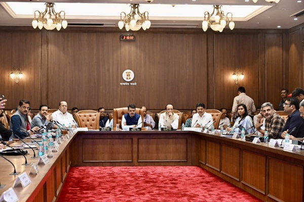 Maharashtra CM directs officials to expedite development of new medical colleges