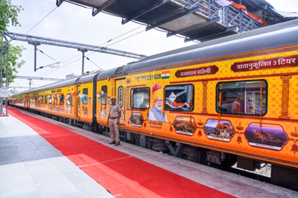 Indian Railways, DFCCIL to boost train safety with AI technology