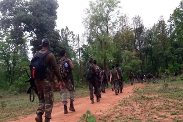 Jharkhand: CoBRA Jawan martyred, 2 naxals killed in Bokaro encounter