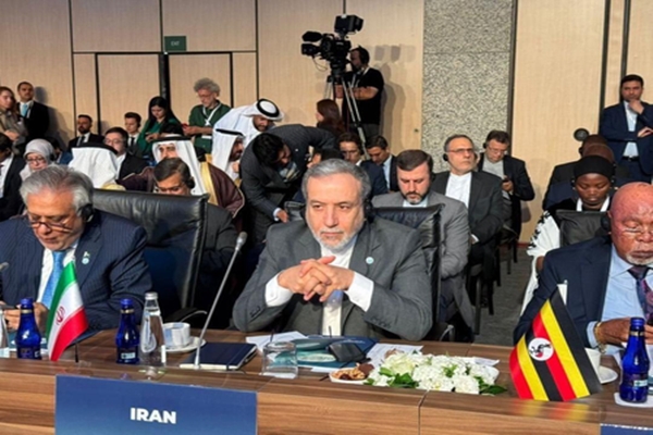 Iran’s FM says lifting sanctions, respecting nuclear rights necessary for resuming US talks