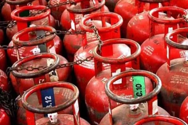 Commercial LPG cylinder prices dropped by ₹58 in Delhi