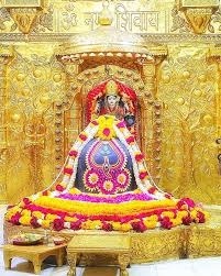 પવિત્ર શ્રાવણ માસના આરંભ આજે વહેલી સવારથી જ શીવમંદિરોમાં ભીડ ઉમટી.