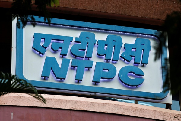 Govt allows NTPC to invest up to ₹20 thousand crore  in renewable energy      