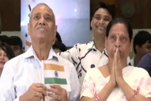 Uttar Pradesh celebrates safe return of Captain Shubhanshu
