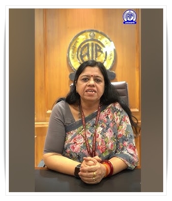 আকাশবাণীৰ সঞ্চালকপ্রধান ড° প্রজ্ঞা পালিৱাল গৌড়ে শ্বিলঙত মেঘালয়ৰ আকাশবাণী কেন্দ্ৰসমূহত কাম-কাজৰ পৰ্যালোচনা কৰে