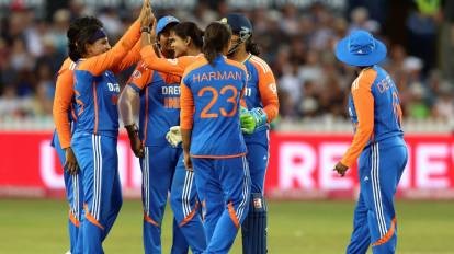 भारत आणि इंग्लंड यांच्यात सुरू असलेल्या पाच सामन्यांच्या महिलांच्या टी20 क्रिकेट मालिकेतला तिसरा सामना केनिंग्टनमध्ये होणार