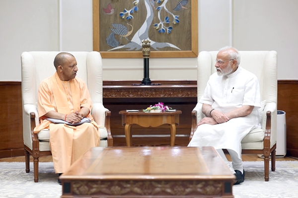 UP CM Yogi Adityanath Meets PM Modi, Hails PM’s Leadership