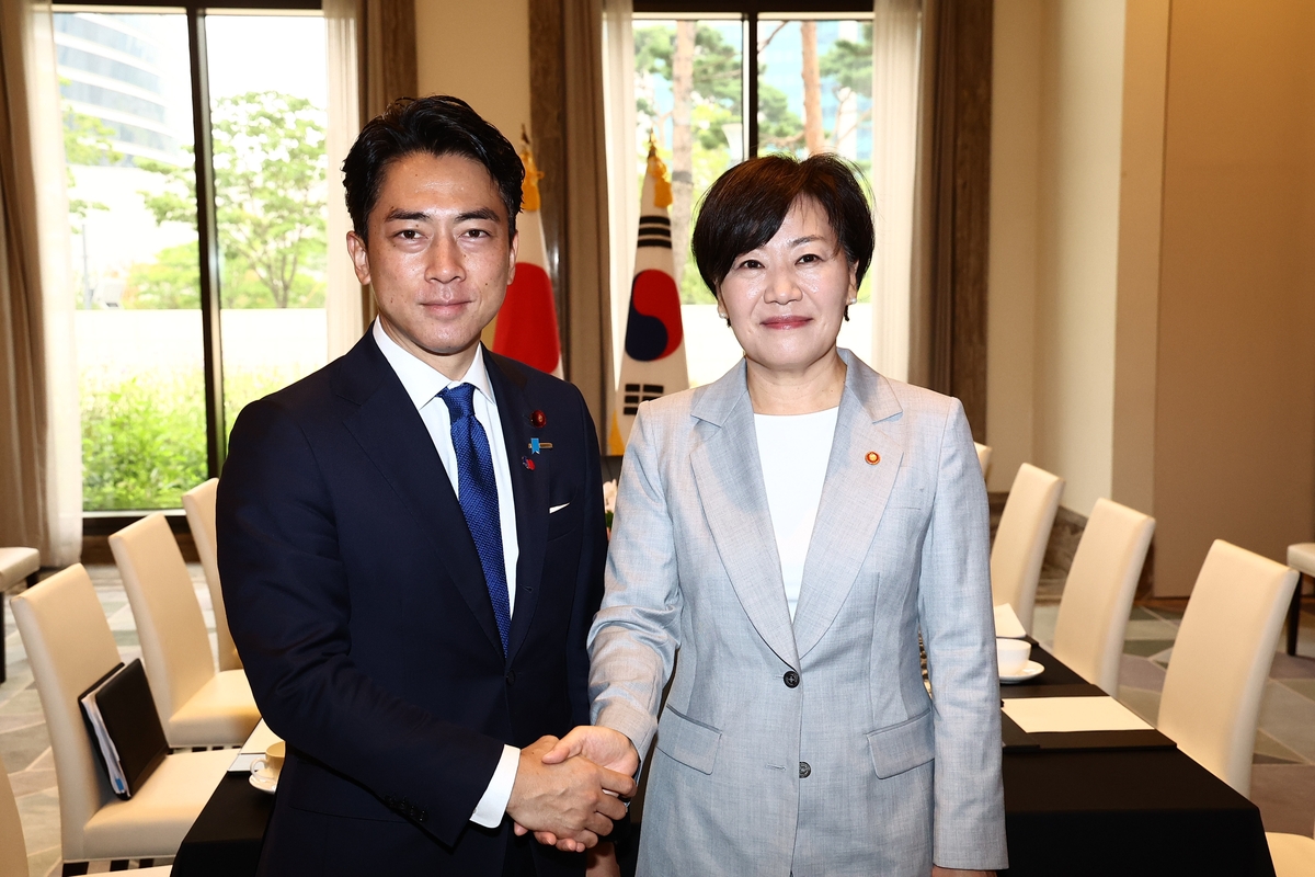 Agriculture Ministers from South Korea, China & Japan meet in Seoul; End Seven-Year Break in Trilateral Talks