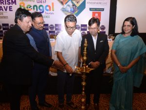 নদীভিত্তিক পর্যটন এবং কলকাতা বন্দরের অব্যবহৃত জমি পর্যটনের কাজে ব্যবহার করতে রাজ্য সরকার এবং শ্যামাপ্রসাদ বন্দর কর্তৃপক্ষ হাতে হাত মিলিয়ে কাজ করবে বলে পর্যটন মন্ত্রী ইন্দ্রনীল সেন জানিয়েছেন।
