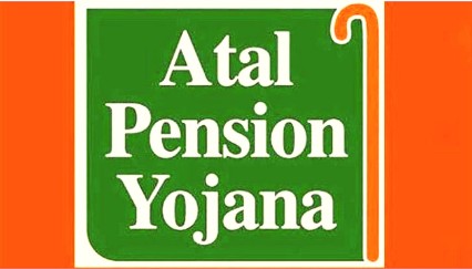 અટલ પેન્શન યોજનામાં આ વર્ષે અત્યાર સુધીમાં આઠ કરોડથી વધુ નવા ધારક સાથે સૌથી મોટું સીમાચિહ્ન હાંસલ