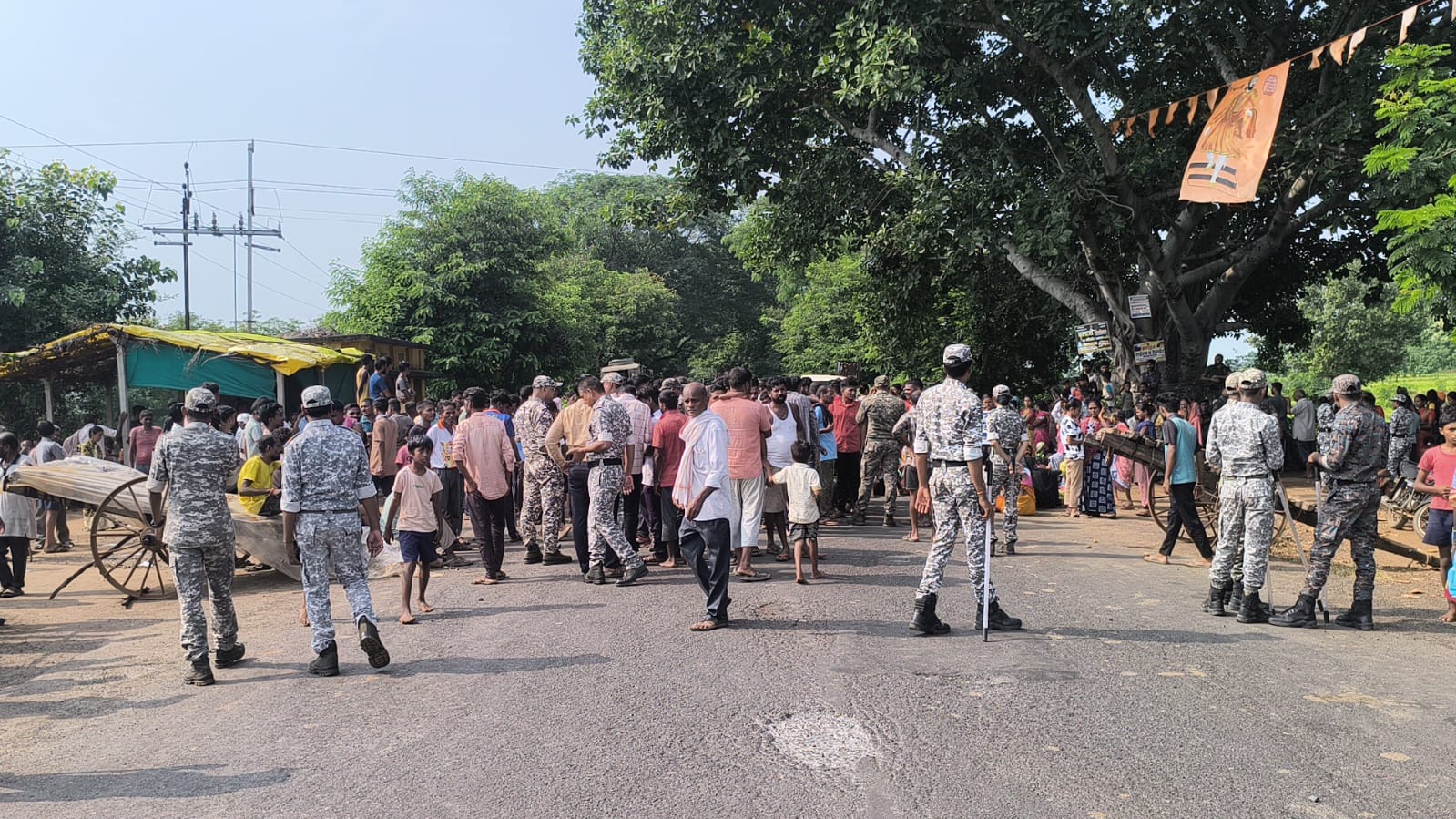 गडचिरोलीत ट्रकच्या धडकेत झालेल्या अपघातात ४ विद्यार्थ्यांचा मृत्यू