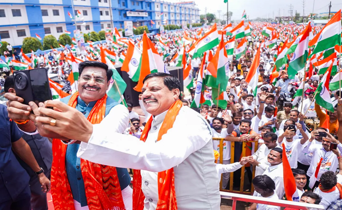 MP Chief Minister Mohan Yadav Joins Tiranga Yatra in Gwalior, Urges Support for ‘Har Ghar Tiranga