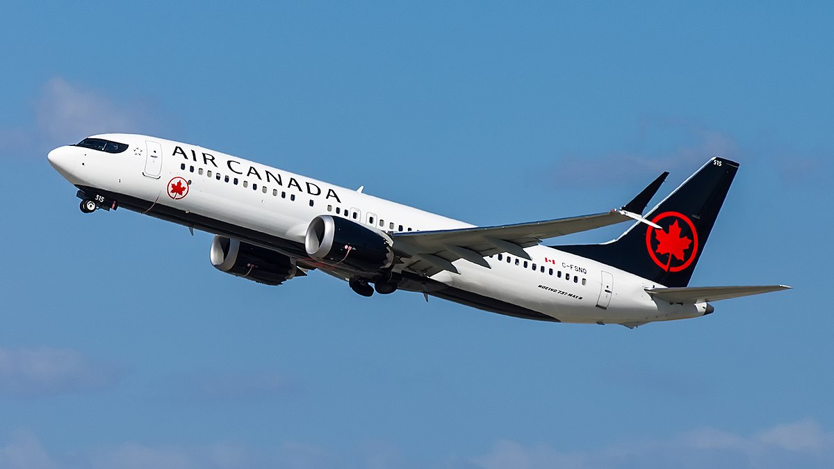 Government Steps In, Opens Talks Amid Air Canada Strike