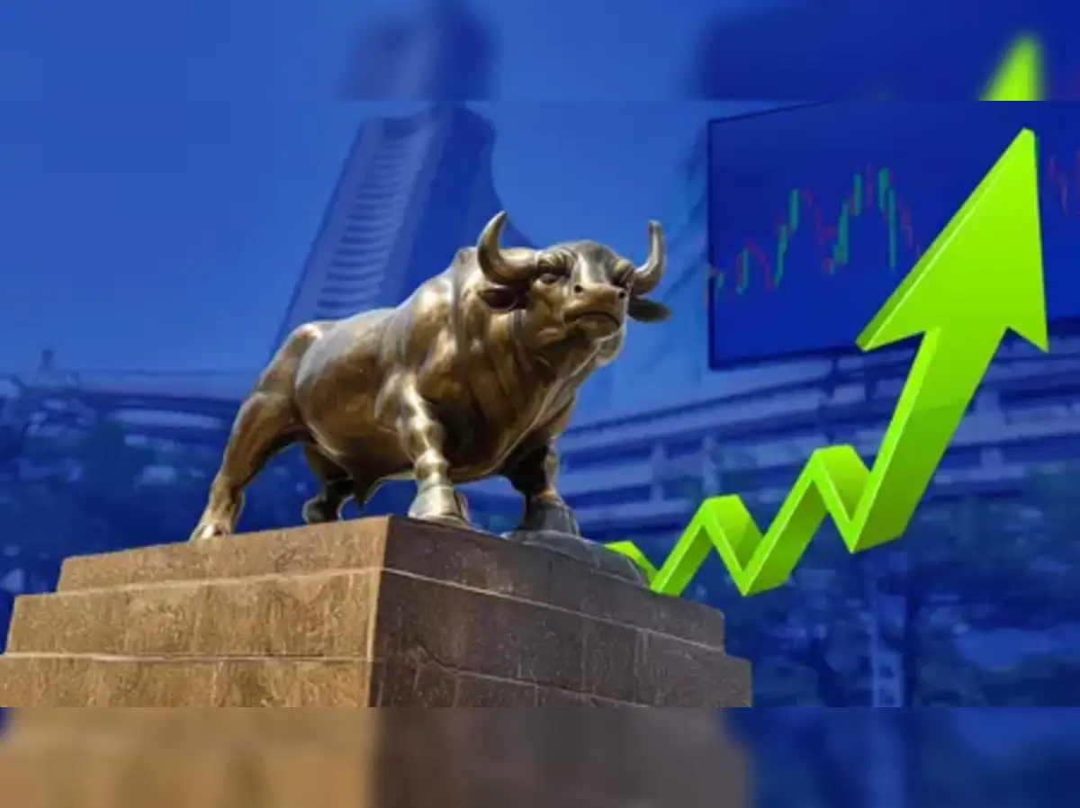 Wall Street Hits Record Highs as Cooling Inflation Fuels Rate Cut Hopes