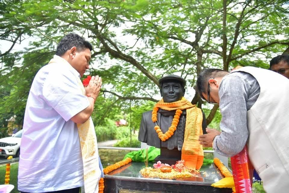 কোকৰাঝাৰত এড়ী সূতা কল উদ্বোধন কেন্দ্ৰীয় ৰাজ্যমন্ত্ৰী পৱিত্ৰ মাৰ্ঘেৰিটাৰ