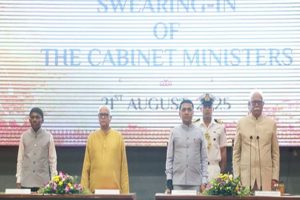 गोवा के मुख्‍यमंत्री प्रमोद सावंत ने आज मंत्रिमंडल में दो नए मंत्रियों को शामिल किया