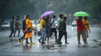 ভারতের আবহাওয়া দপ্তর IMD আগামী তিনদিন উত্তরাখণ্ডে ভারী বৃষ্টির পূর্বাভাস দিয়েছে।
