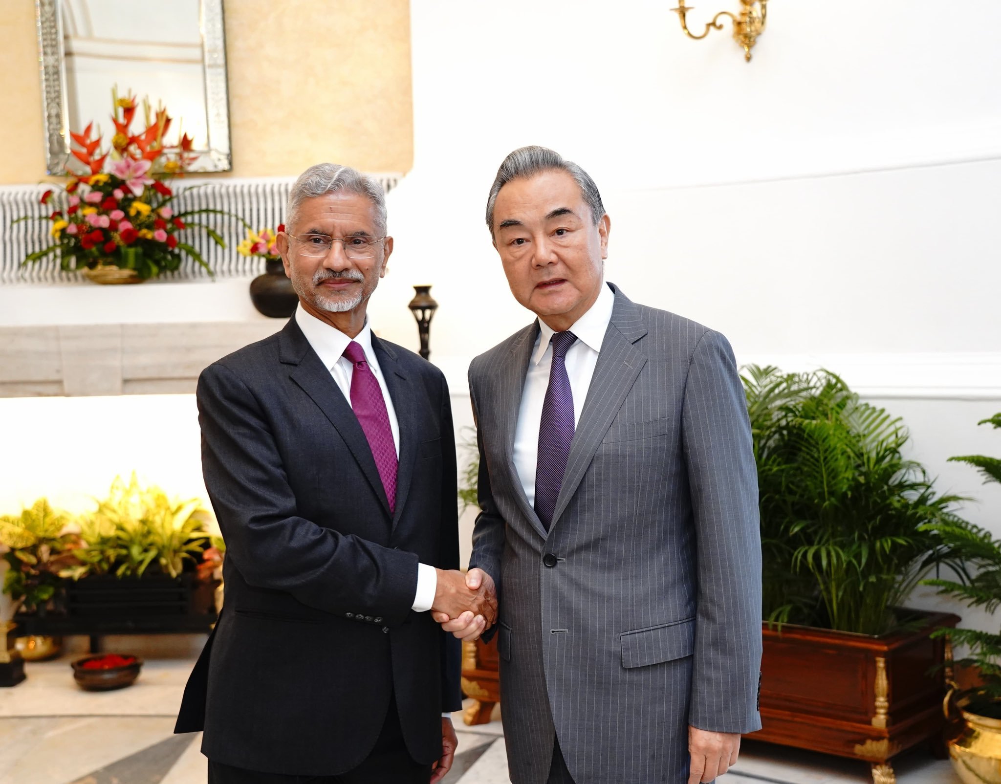 India, China Agree to Resume Direct Flights, Update Air Services Agreement After Bilateral Talks