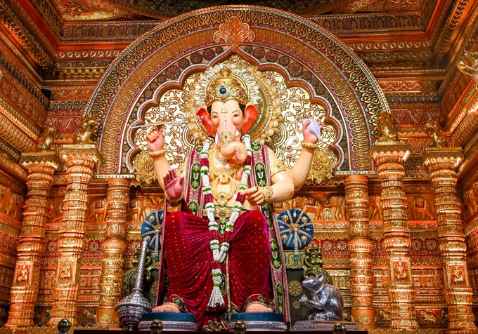 Festive spirit peaks across Maharashtra as Ganeshotsav