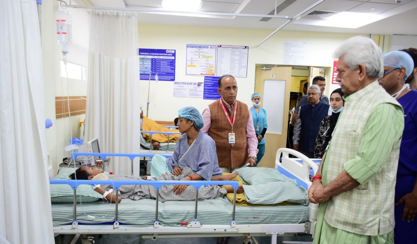 জম্মু ও কাশ্মীরের কাটরায় মাতা বৈষ্ণো দেবীর তীর্থযাত্রার সময় আর্ধকুওয়ারি এলাকায় মেঘভাঙা বৃষ্টির ফলে ভূমিধসের ফলে প্রাণহানিতে উপরাজ্যপাল মনোজ সিনহা গভীর শোক প্রকাশ করেছেন।