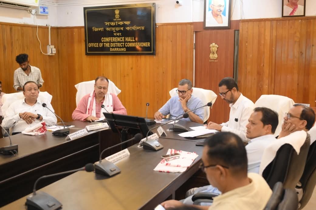 দৰঙৰ সুলভ মূল্যৰ দোকানী, সমবায় সমিতিৰ প্ৰতিনিধিৰে বিভাগীয় মন্ত্ৰী কৌশিক ৰায়ৰ বৈঠক