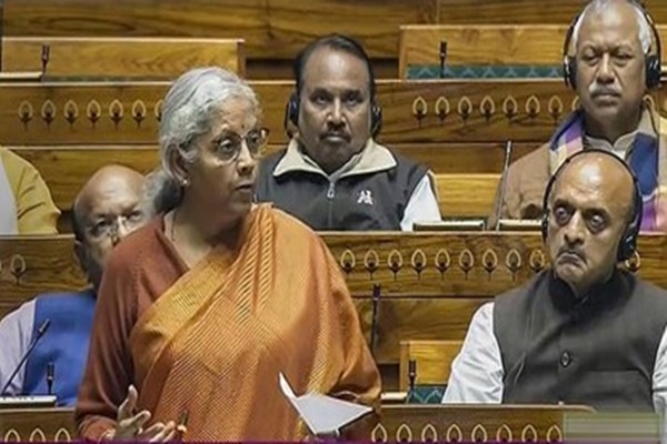 লোকসভায় গতকাল মণিপুর পণ্য ও পরিষেবা কর সংশোধনী বিল ২০২৫ পাশ হয়েছে।