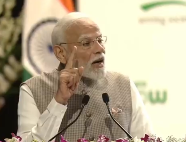 ৰাষ্ট্ৰীয় হস্ততাঁত দিৱস উপলক্ষে দেশবাসীক প্রধানমন্ত্ৰী মোদীৰ শুভেচ্ছা