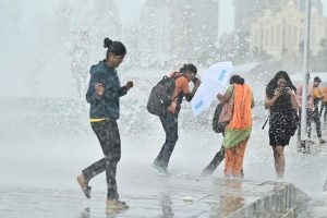 Maharashtra: Continuous Heavy rainfall triggered flood situation in Latur, Nanded districts 