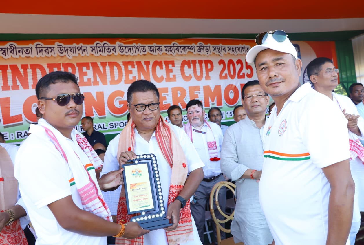 ৰাজ্যৰ বিভিন্ন জিলাত স্বাধীনতা দিৱসৰ কাৰ্যসূচী উলহ মালহেৰে উদযাপন