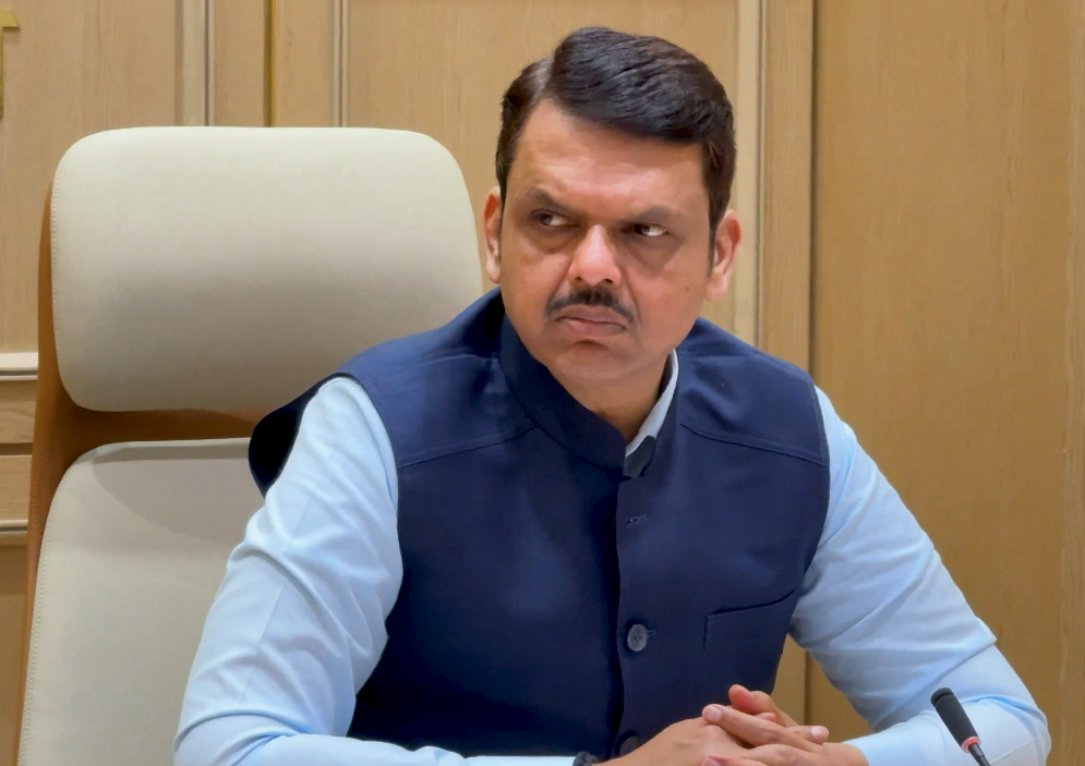 अमेरिकेने भारतावर लादलेल्या ५० टक्के आयात शुल्काचा आढावा घेण्यासाठी मुख्यमंत्र्यांची मुंबईत उच्चस्तरीय बैठक