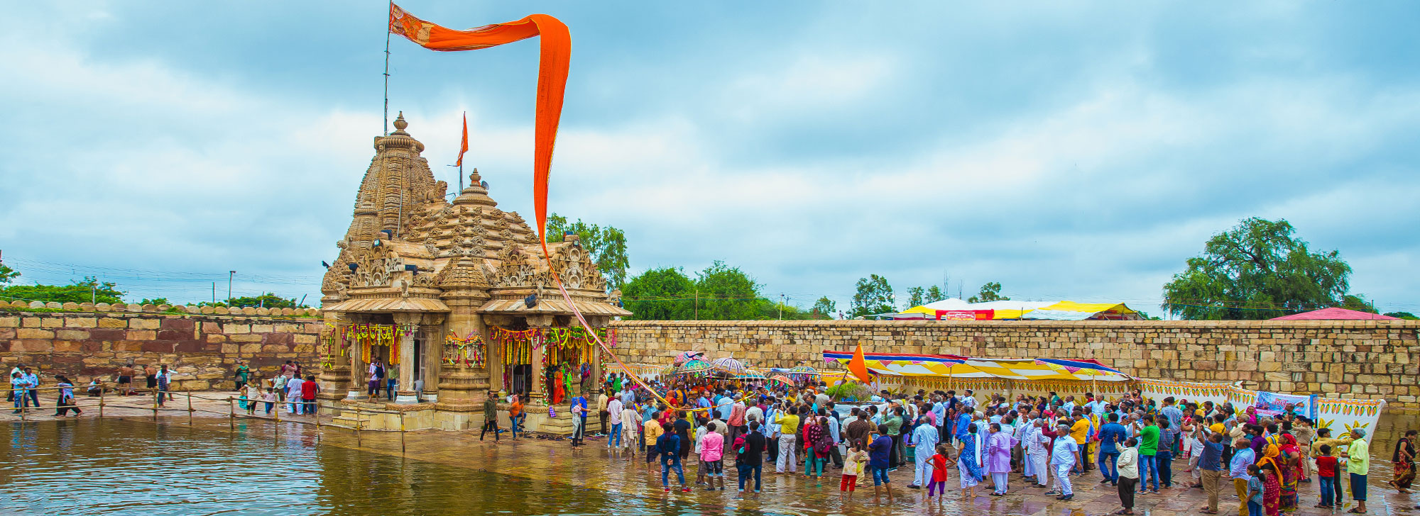 સુરેન્દ્રનગર જિલ્લાના થાનગઢના તરણેતર મેળાનો આજે બીજો દિવસ…