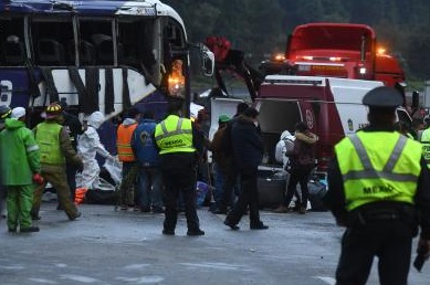 United States: At least five killed in New York tour bus crash