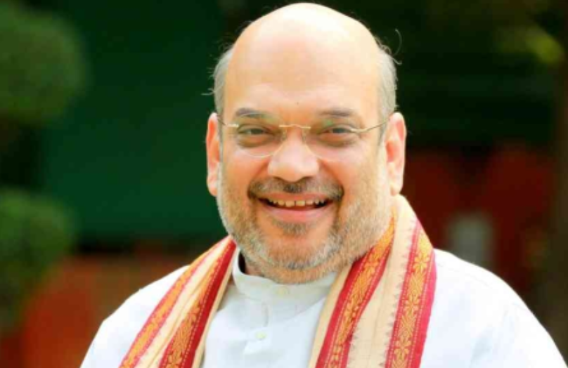 मुम्बई पहुंचे गृह मंत्री अमित शाह, गणेशोत्व में होंगे शामिल