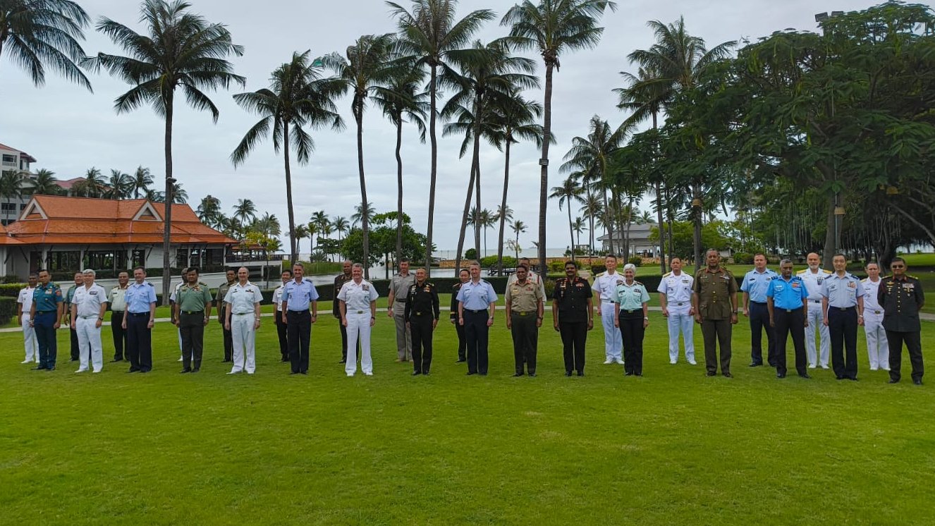 Air Marshal Ashutosh Dixit Holds Key Defence Talks on Sidelines of CHODs 2025 in Thailand