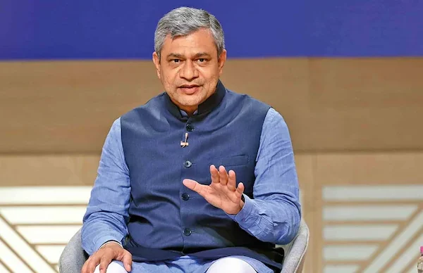 चार नवीन सेमीकंडक्टर प्रकल्पांना केंद्रीय मंत्रिमंडळाची मंजुरी
