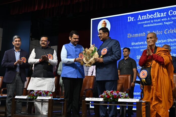 स्वत:सोबत समाजाच्या प्रगतीसाठी प्रयत्न करण्याचा बाबासाहेबांचा विचार आत्मसात करावा- सरन्यायाधीश भूषण गवई