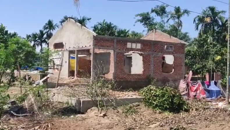 উৰিয়ামঘাটৰ ৰেংমা সংৰক্ষিত বনাঞ্চলত তৃতীয় পৰ্যায়ৰ উচ্ছেদ অভিযান সফলতাৰে সম্পন্ন
