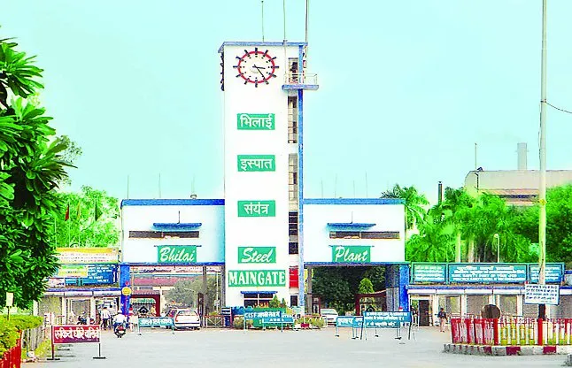 भिलाई स्टील प्लांट में बड़ा हादसा, ब्लास्ट फर्नेस 8 में लगी भीषण आग