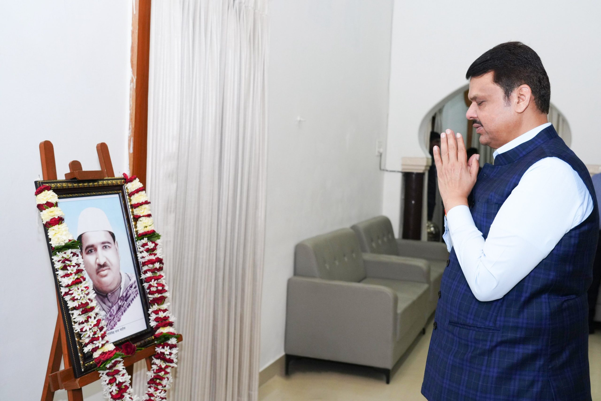 क्रांतिसिंह नाना पाटील यांच्या जयंतीनिमित्त राज्यभरात अभिवादन