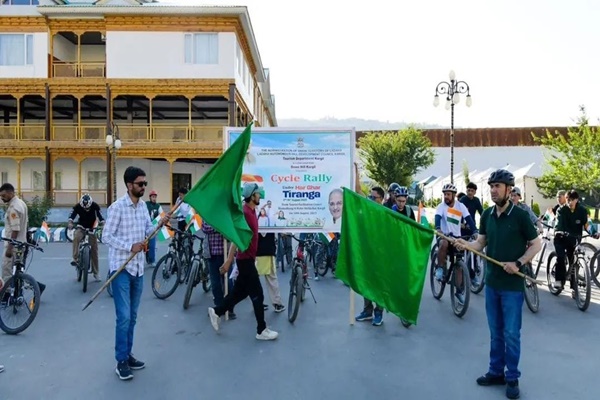 Ladakh: Cycle Tiranga Rally Organized in Kargil under Har Ghar Tiranga Campaign