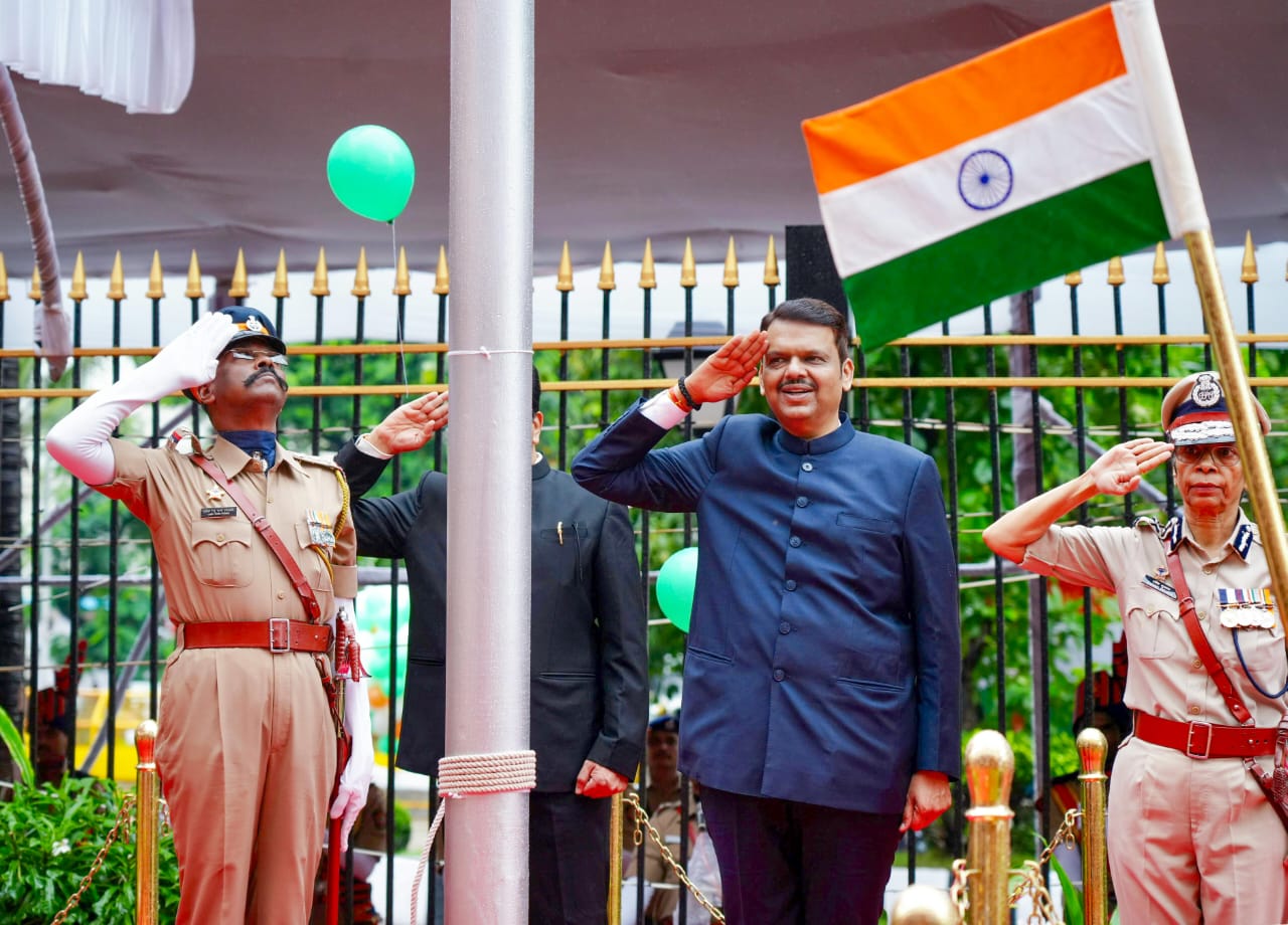 उत्तम शिक्षण आणि मनुष्यबळ विकासाच्या जोरावर महाराष्ट्र देशाच्या विकासाचे नेतृत्व करेल, असा मुख्यमंत्र्यांना विश्वास