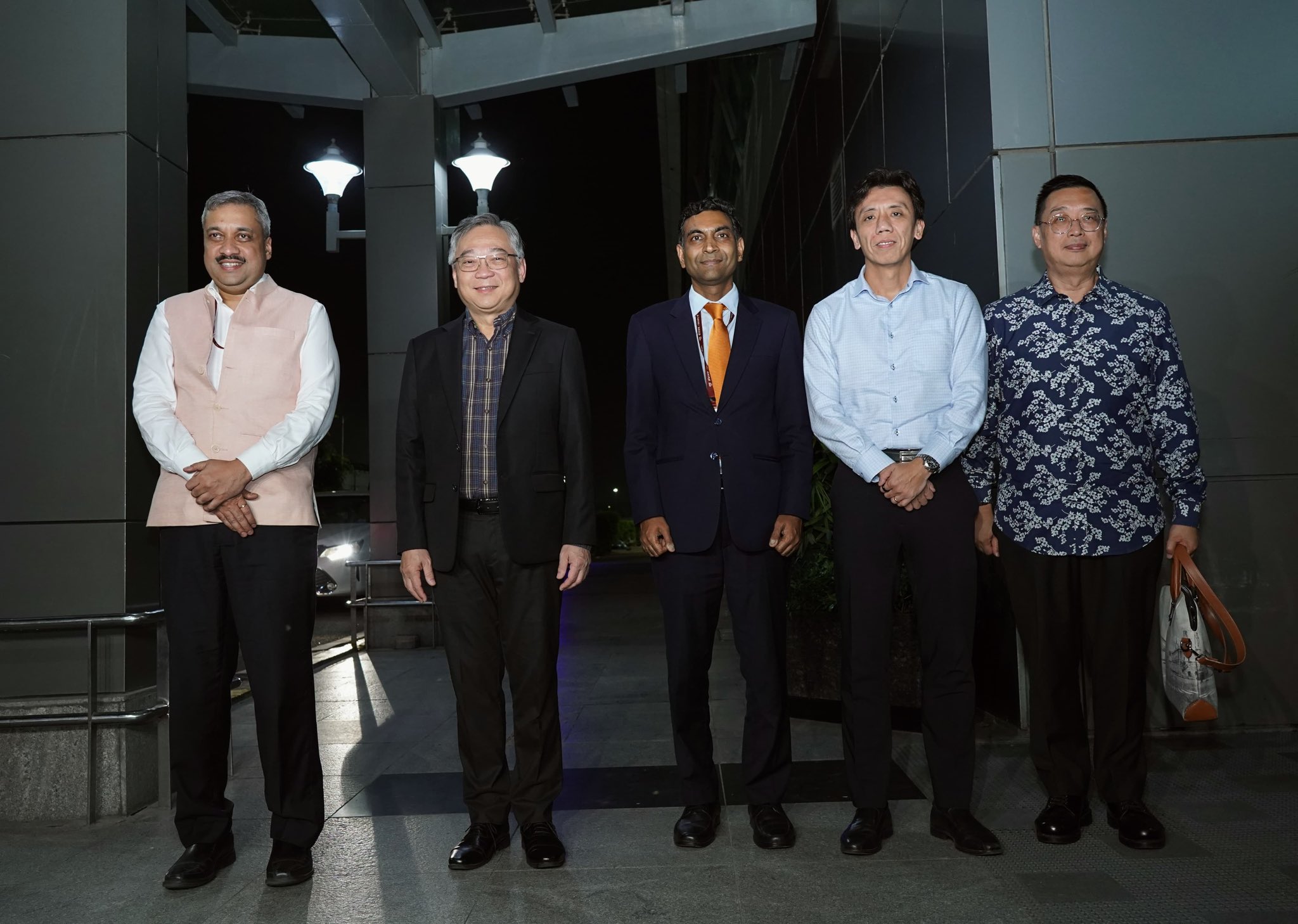 India, Singapore Ministerial Roundtable talks continue in New Delhi to strengthen bilateral relations