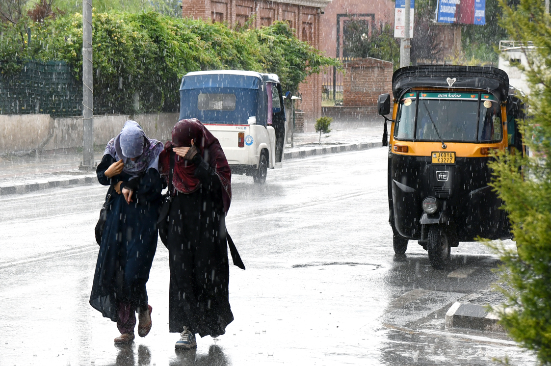 Govt & Private Schools Closed Across Jammu Division Due To Inclement Weather