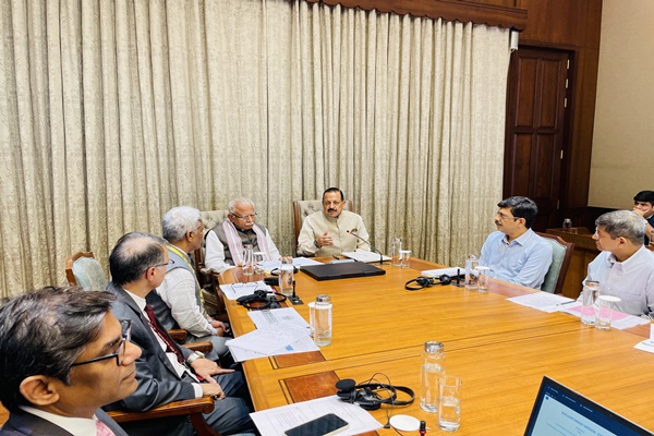 Khattar, Jitendra Singh Lead High-Level Meet on 100 GW Nuclear Energy Mission