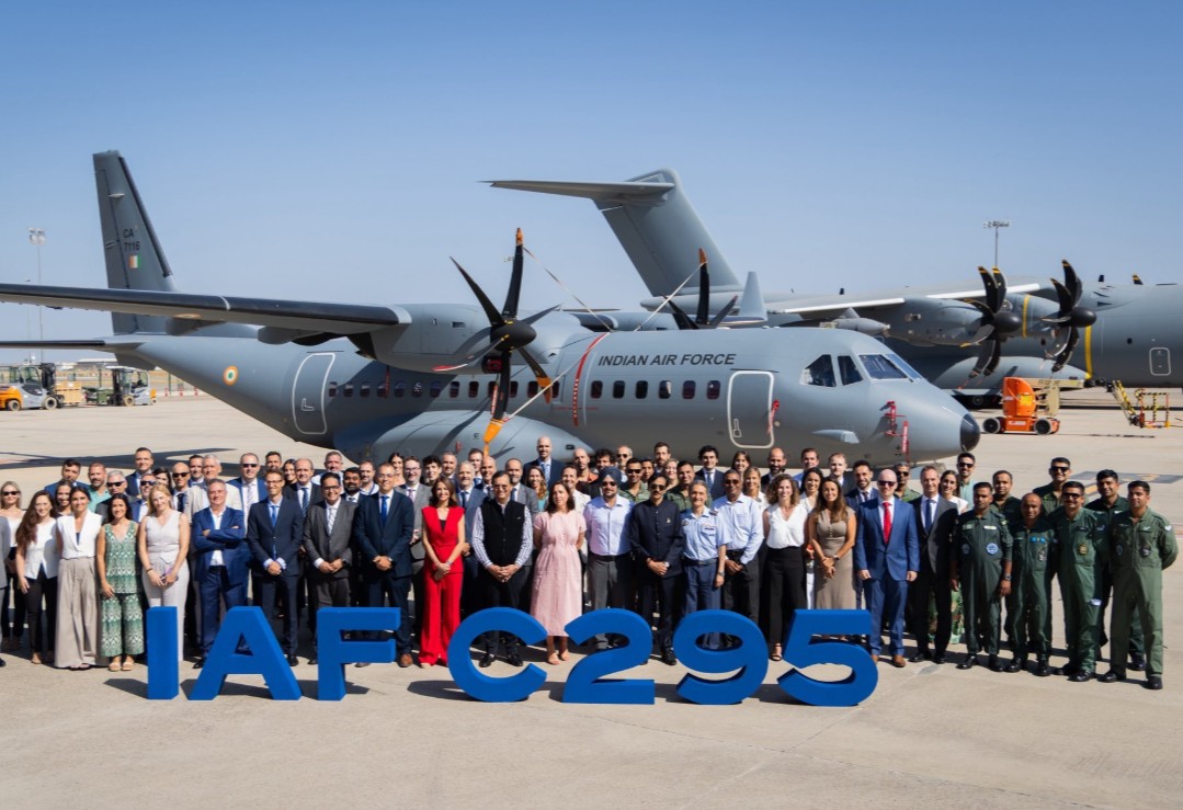 સ્પેને ભારતને 16 એરબસ C-295 લશ્કરી પરિવહન વિમાનોનો અંતિમ જથ્થો સોંપ્યો