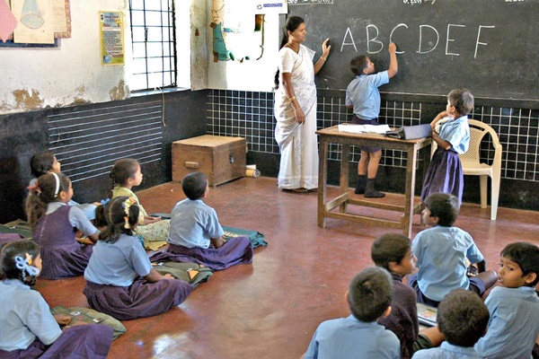 1cr teachers across the country in academic year 2024-25 says UDISE + report