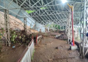 Relief and rescue operations continue on war footing after landslide on route to Vaishno Devi Shrine in Katra; Prime Minister Narendra Modi expresses grief over loss of lives