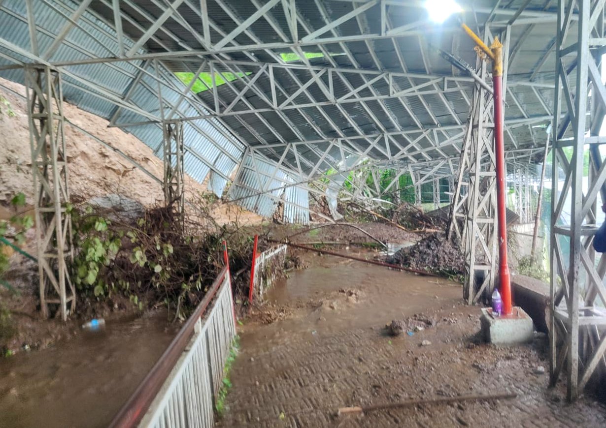 Relief and rescue operations continue on war footing after landslide on route to Vaishno Devi Shrine in Katra; Prime Minister Narendra Modi expresses grief over loss of lives