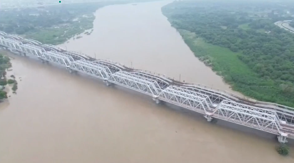 Yamuna Likely to Cross Danger Mark in Delhi After Heavy Rains; Evacuations Begin