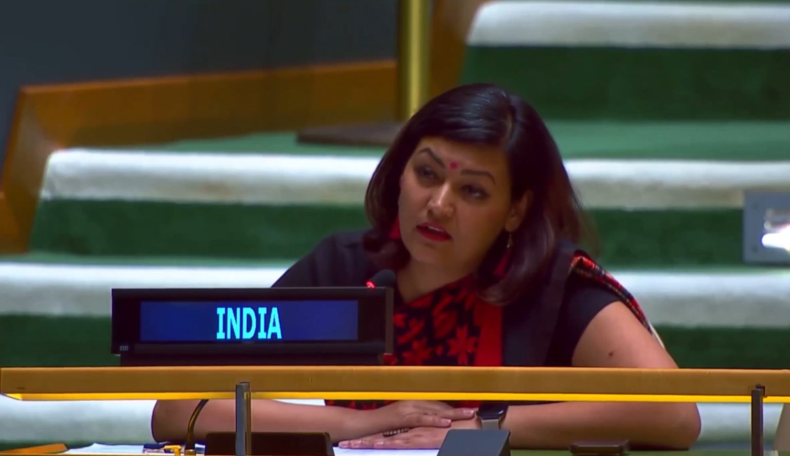 ৰাষ্ট্ৰসংঘৰ সাধাৰণ পৰিষদৰ ৮০ সংখ্যক অধিবেশনত শেহবাজ শ্বৰিফে দিয়া ভাষণক ভাৰতৰ কঠোৰ ভাষাৰে গৰিহণা